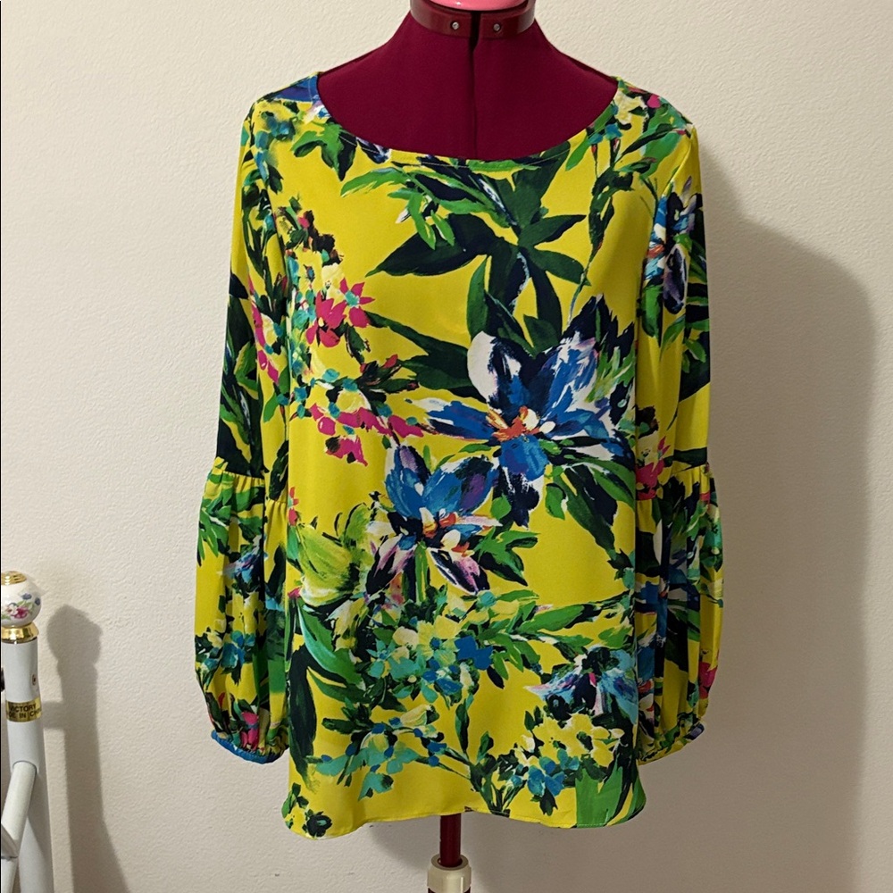Jessica Rose Size Large Floral multi colored blouse long sleeves 100% polyester